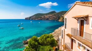 How Waterfront Living Transforms Daily Life
