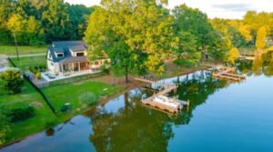 Discover Mooresville, NC Lakeside Living Meets Modern Comfort